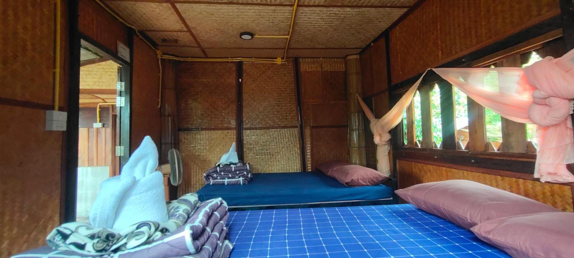 Baan 2 Dao Farmstay Чианг Дао Экстерьер фото