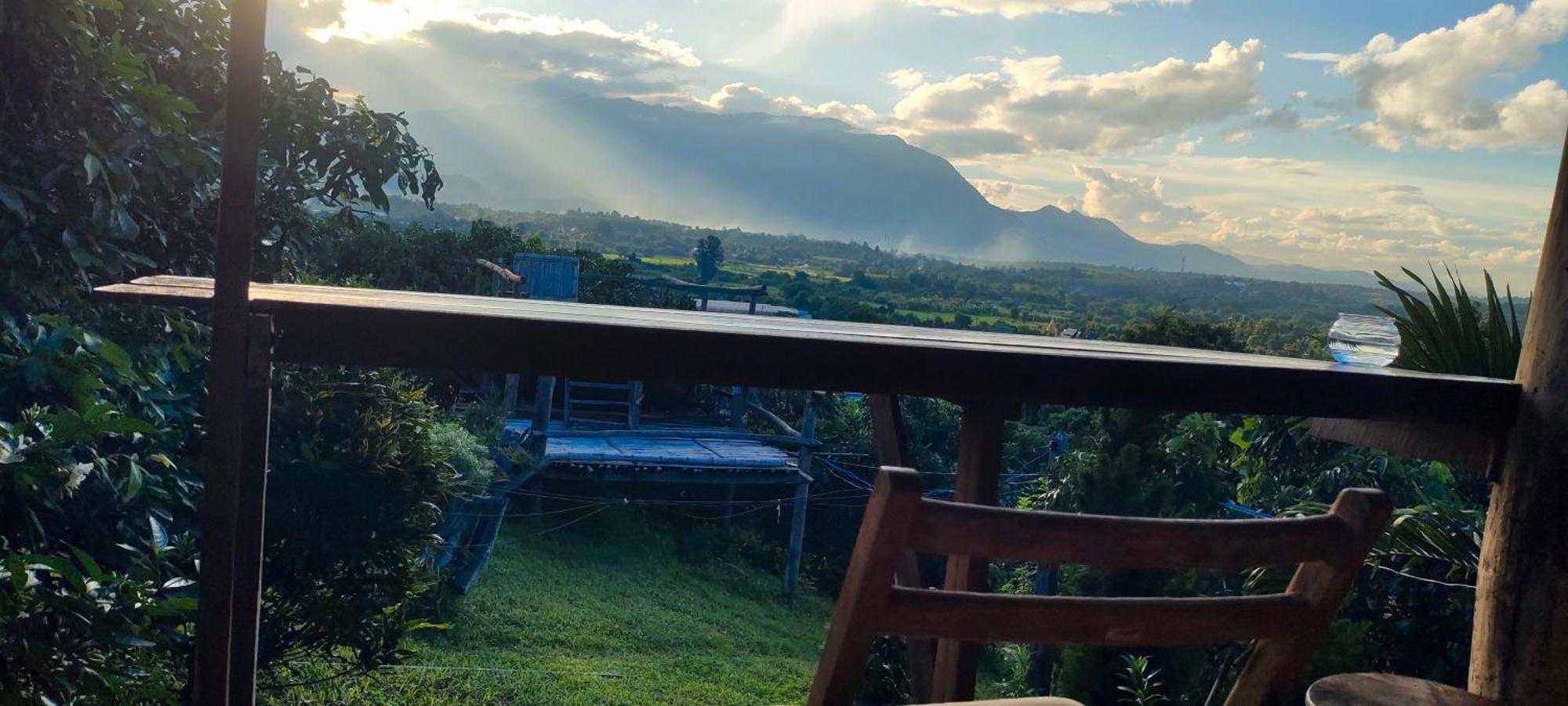 Baan 2 Dao Farmstay Чианг Дао Экстерьер фото